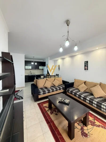 Tirane, jepet me qera apartament 2+1+Ballkon Kati 4, 100 m² 470 € (ASTIR)