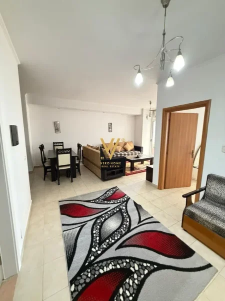 Tirane, jepet me qera apartament 2+1+Ballkon Kati 4, 100 m² 470 € (ASTIR)