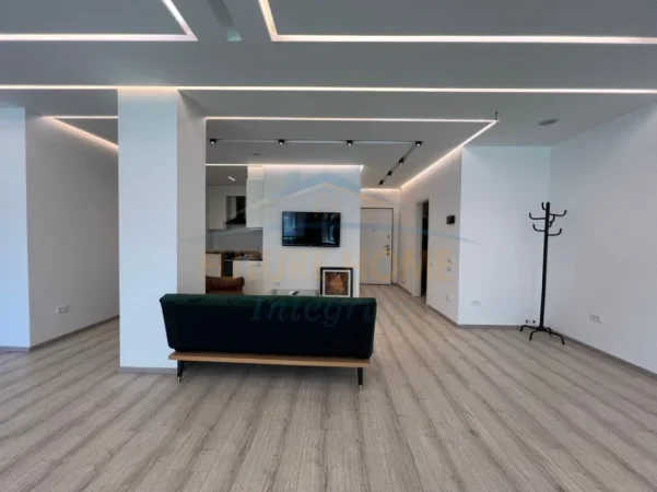 Tirane, shitet apartament 2+1 Kati 7, 92 m² 360.000 € (BLLOKU)
