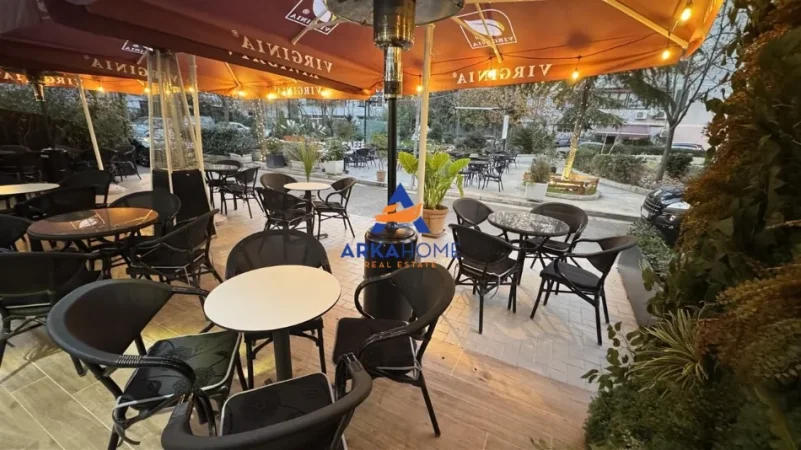 Tirane, jepet me qera ambjent biznesi Kati 0, 91 m² 1.200 € 
