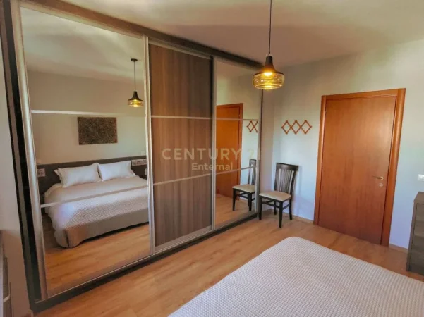Tirane, jepet me qera 1+1+Ballkon Kati 8, 80 m² 700 € (stadiumi air albania)
