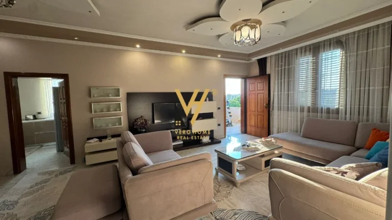 Tirane, jepet me qera apartament 2+1+Ballkon Kati 3, 145 m² 520 € (ALLIAS)