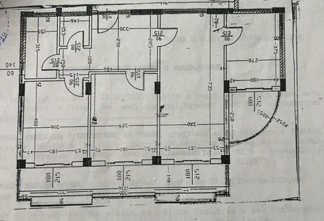 Tirane, jepet me qera zyre Kati 2, 115 m² 110.000 € (KOMUNA E PARISIT)