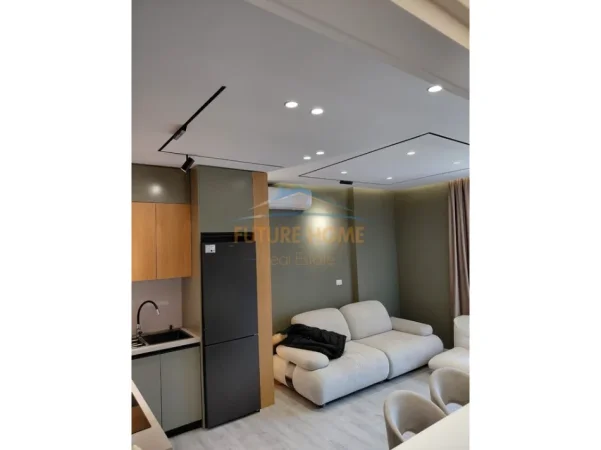 Tirane, jepet me qera apartament 2+1 Kati 7, 90 m² 650 € (Rruga Pasho Hysa pranë Kompleksit Kadiu)