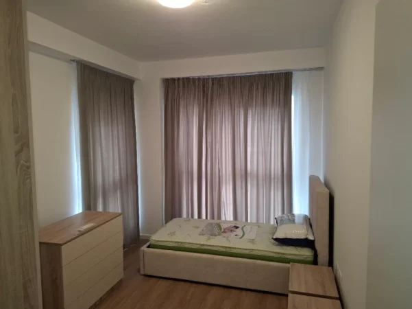 Tirane, jepet me qera apartament 2+1 Kati 6, 87 m² 680 € (dritan hoxha)