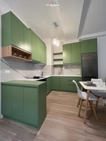 Tirane, jepet me qera apartament 1+1 Kati 3, 60 m² 650 € (21 dhjetori)