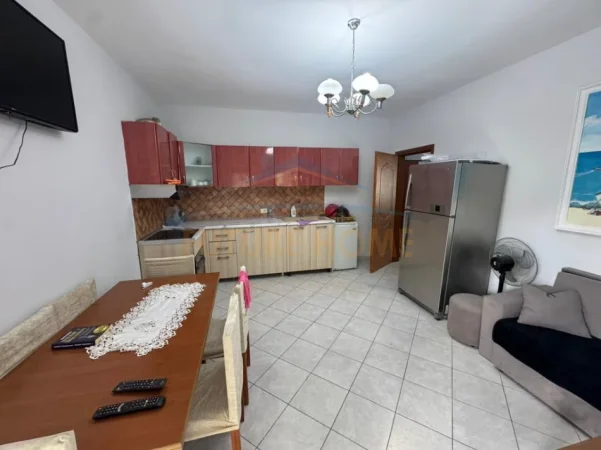 Qerret, shitet apartament 2+1+Ballkon Kati 2, 94 m² 234.000 € 