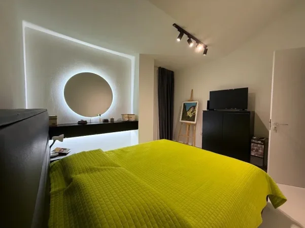 Tirane, shitet apartament 1+1 Kati 5, 64 m² 105.000 € (Fresku)