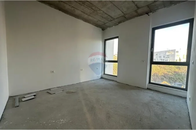 Tirane, shitet apartament , 126 m² 370.000 € 