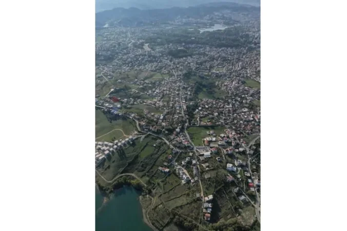 Tirane, shitet , 720 m² 206.001 € 