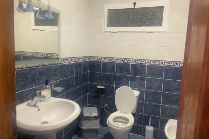 Tirane, jepet me qera apartament , 130 m² 730 € 