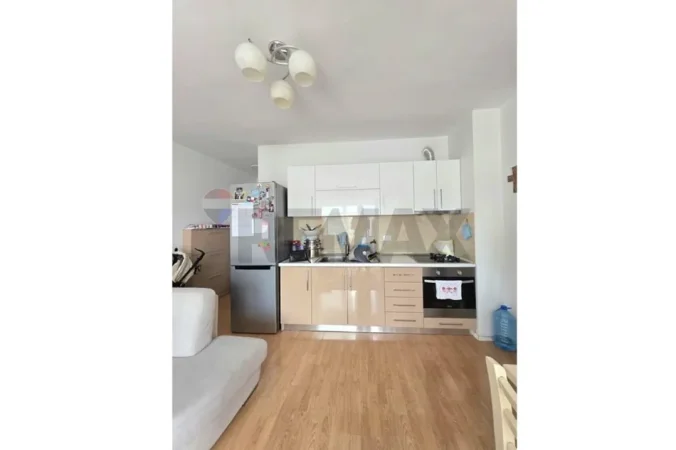 Tirane, jepet me qera apartament , 82 m² 600 € 