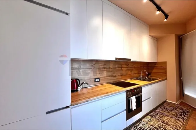 Tirane, jepet me qera apartament , 67 m² 801 € 