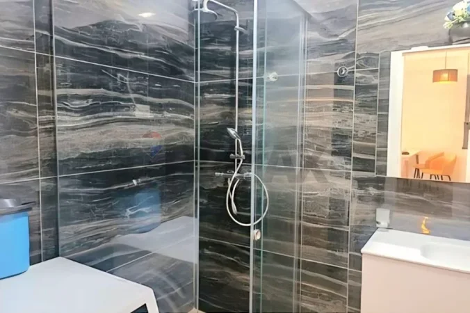 Tirane, jepet me qera apartament , 75 m² 700 € 
