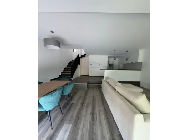 Tirane, shitet Vile Vile 3 Katshe Kati 1, 208 m² 650.000 € (The Olive Grove Residence, Mullet)