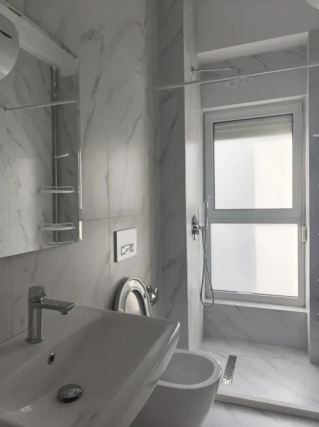 Tirane, jepet me qera apartament 2+1+Ballkon Kati 4, 100 m² 500 € 
