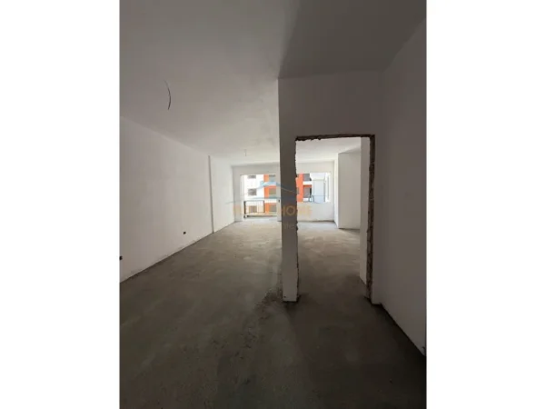 Tirane, shitet apartament 1+1+Aneks+Ballkon , 69 m² 76.200 € (PASKUQAN)