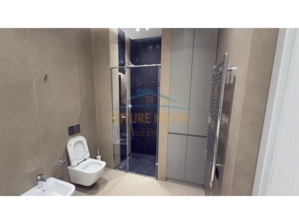 Tirane, shitet apartament 1+1+Aneks+Ballkon Kati 2, 76 m² 280.000 € (KOMPLEKSI SQUARE 21 RRUGA E KAVAJES)