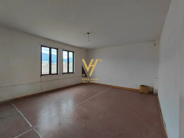 Tirane, shitet ambjent biznesi Kati 5, 740 m² 735.000 € (RRUGA FERIT XHAJKO)