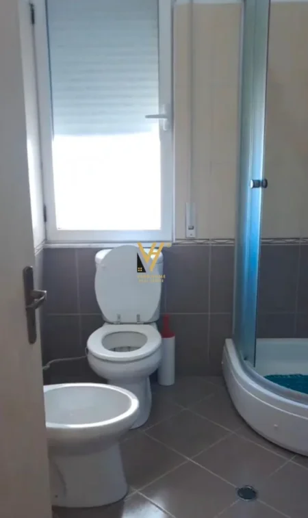 Kavaje, shitet apartament 2+1+Ballkon Kati 5, 123 m² 82.000 € (KAVAJE)
