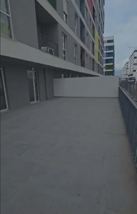 Tirane, shitet apartament 2+1 Kati 1, 160000 € (Universe City)