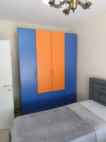 Tirane, jepet me qera apartament 1+1 Kati 4, 66 m² 500 € (Rruga e Dibrës)