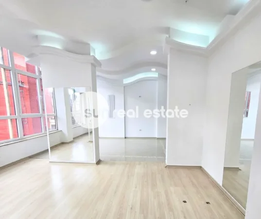 Shkoder, jepet me qera ambjent biznesi Kati 2, 86 m² (PEDONALE QENDER)
