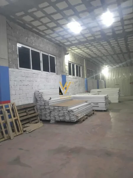 Shqiperi, jepet me qera ambjent biznesi Kati 0, 400 m² 1.250 € (VORE)