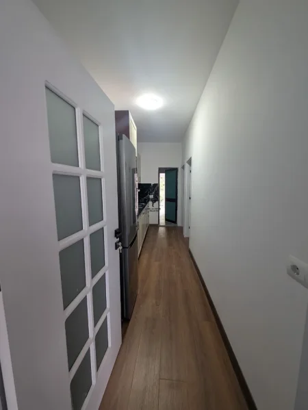 Shqiperi, jepet me qera apartament 2+1 Kati 2, 85 m² 700 € (DON BOSKO)