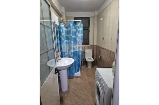 Tirane, jepet me qera apartament , 70 m² 567 € (Rruga Frosina Plaku, Tiranë)