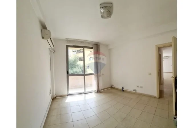 Tirane, jepet me qera , 80 m² 800 € (Rruga Mihal Grameno, Tiranë)