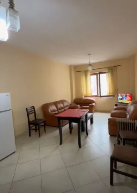 Tirane, shitet apartament 2+1 , 124.000 € (Kastriotet)