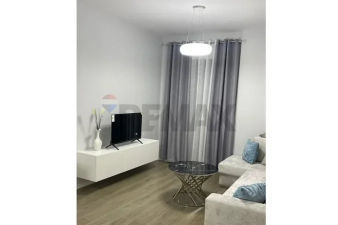 Tirane, jepet me qera apartament 1+1 Kati 2, 60 m² 600 € (Xhanfize keko)