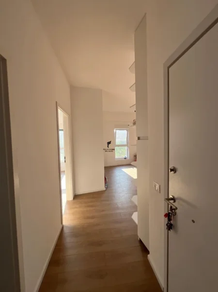 Tirane, shitet apartament 2+1 Kati 7, 74 m² 137.000 € (ALI DEMI)