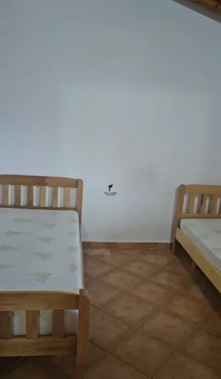 Tirane, jepet me qera apartament 1+1 Kati 1, 80 m² 400 € (SIRI KODRA)