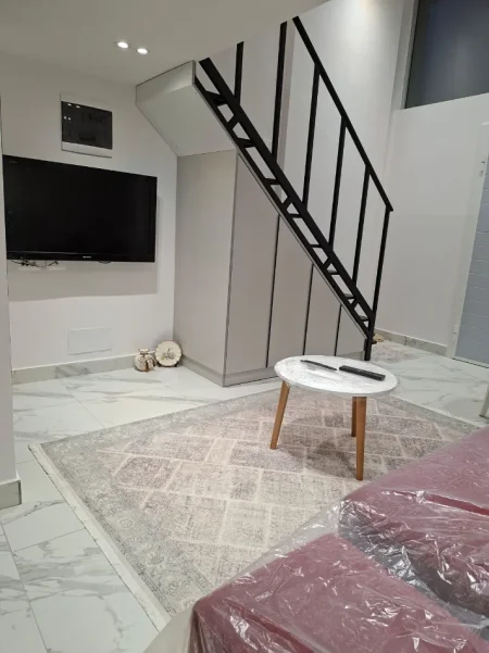 Tirane, jepet me qera apartament 1+1 Kati 0, 35 m² 400 € (Astir)