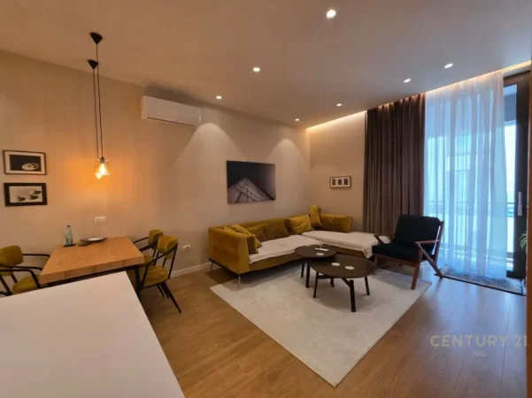 Tirane, jepet me qera apartament 1+1 Kati 5, 75 m² 1.200 € (liqeni thate radison)