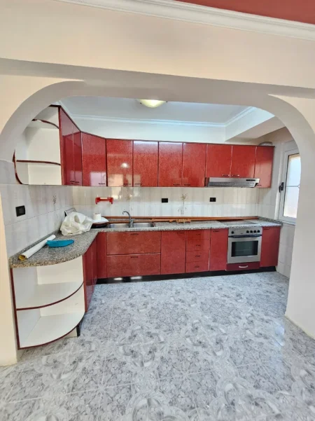 Durres, shitet apartament 2+1+Aneks+Ballkon Kati 2, 76 m² 155.000 € 
