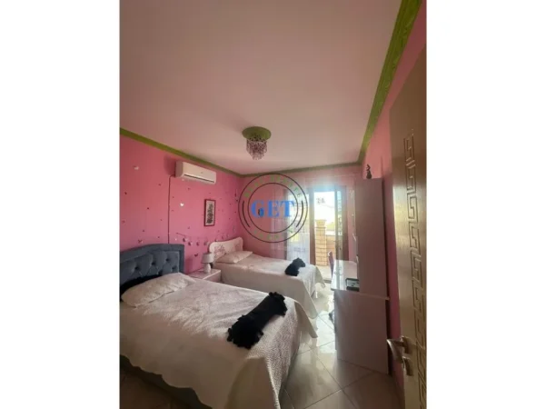 Durres, jepet me qera apartament 2+1 Kati 3, 80 m² 400 € (kenet)
