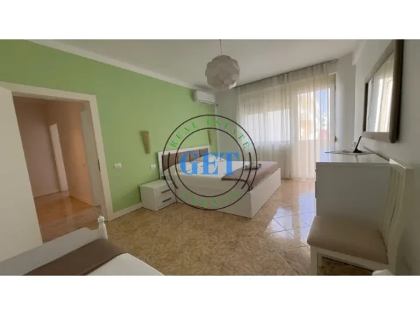 Durres, jepet me qera apartament 1+1 , 84 m² 400 € (Plazh Iliria)