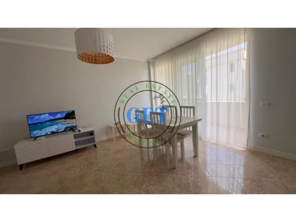 Durres, jepet me qera apartament 1+1 , 84 m² 400 € (Plazh Iliria)