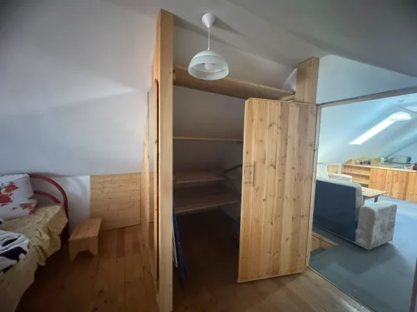Tirane, jepet me qera apartament 1+1+Ballkon Kati 3, 75 m² 350 € (Don Bosko, pranë Piceri Herdit)