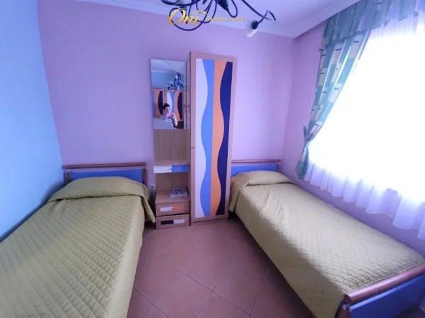 Tirane, jepet me qera apartament 2+1+2  Kati 8, 125 m² 700 € (ISH EKSPOZITA)