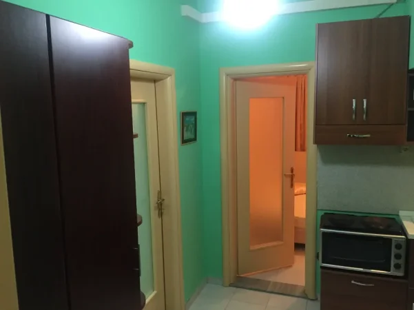 Tirane, oferte Mobilje te perdorura 200 €