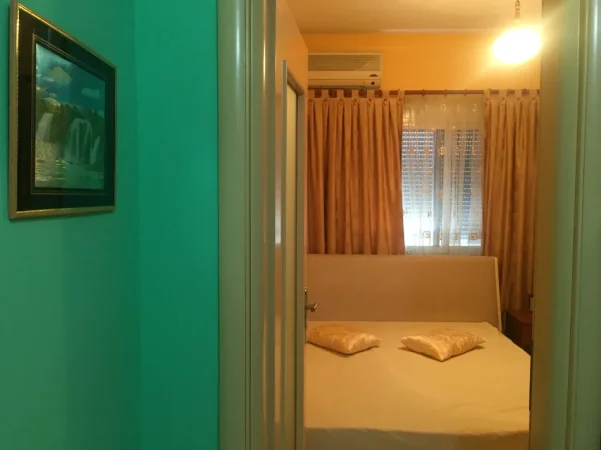 Tirane, oferte Mobilje te perdorura 200 €