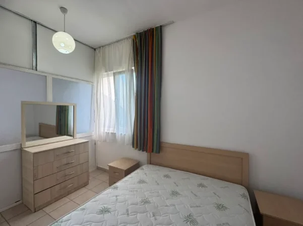 Tirane, jepet me qera apartament 1+1+Ballkon Kati 2, 60 m² 350 € (Don Bosko, Rruga Albanopoli)