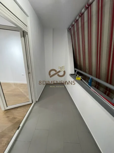 Tirane, shitet apartament 1+1 Kati 1, 67 m² (Rruga e Elbasanit)