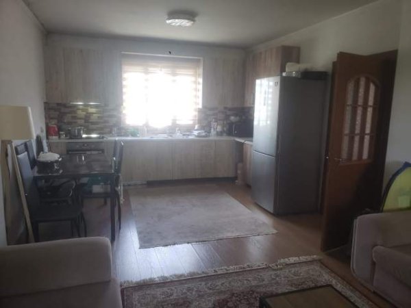 Tirane, jepet me qera Vile Kati 2, 117 m² 450 Euro (Ali Demi)