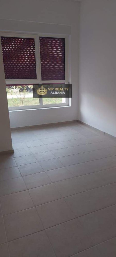 Tirane, jepet me qera apartament Kati 1, 70 m² 450 Euro (Ali Demi)