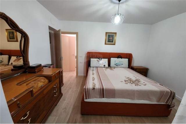 Tirane, jepet me qera apartament 1+1 Kati 3, 52 m² 450 Euro (Shkolla e Baletit)